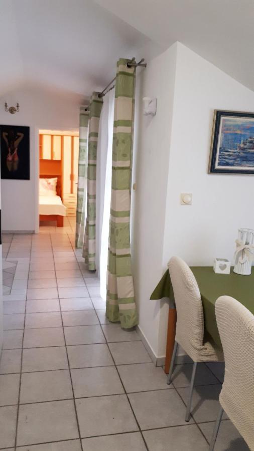 Apartmani Kalinic Bijela Kamer foto