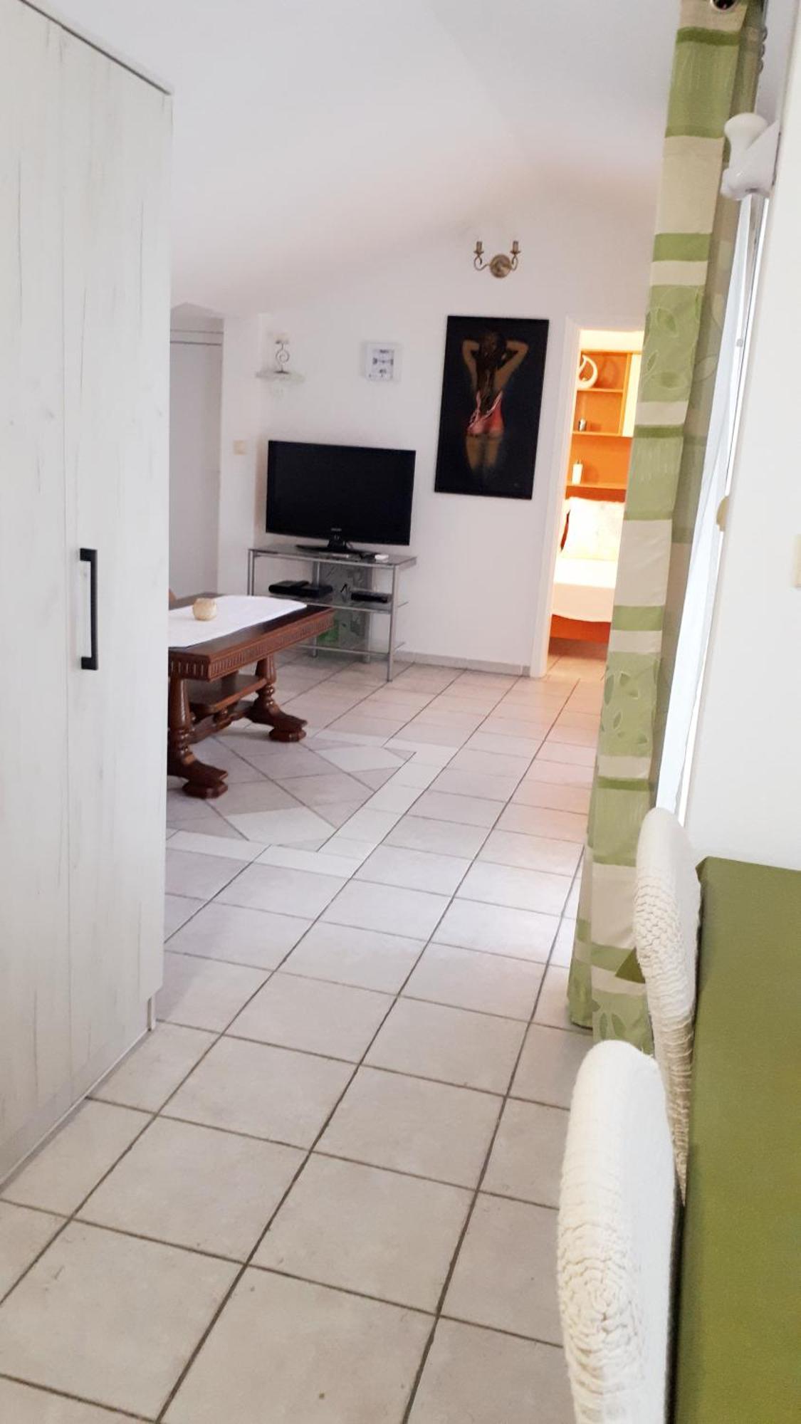 Apartmani Kalinic Bijela Kamer foto