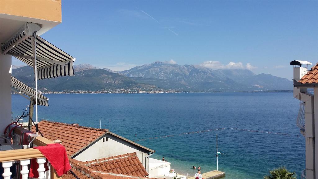 Apartmani Kalinic Bijela Buitenkant foto